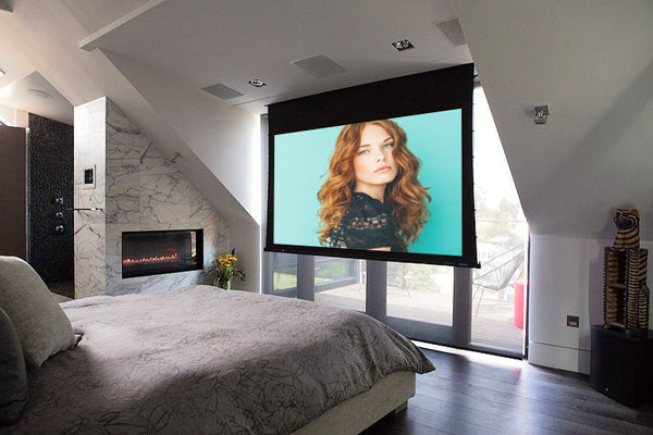 ecran de proiectie retractabil